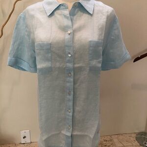 Lily Pulitzer Baby Blue Linen shirt